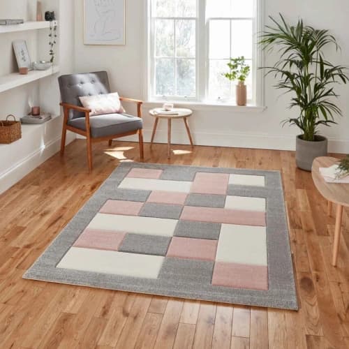 Small carpet cleaning (25-50 sq ft)